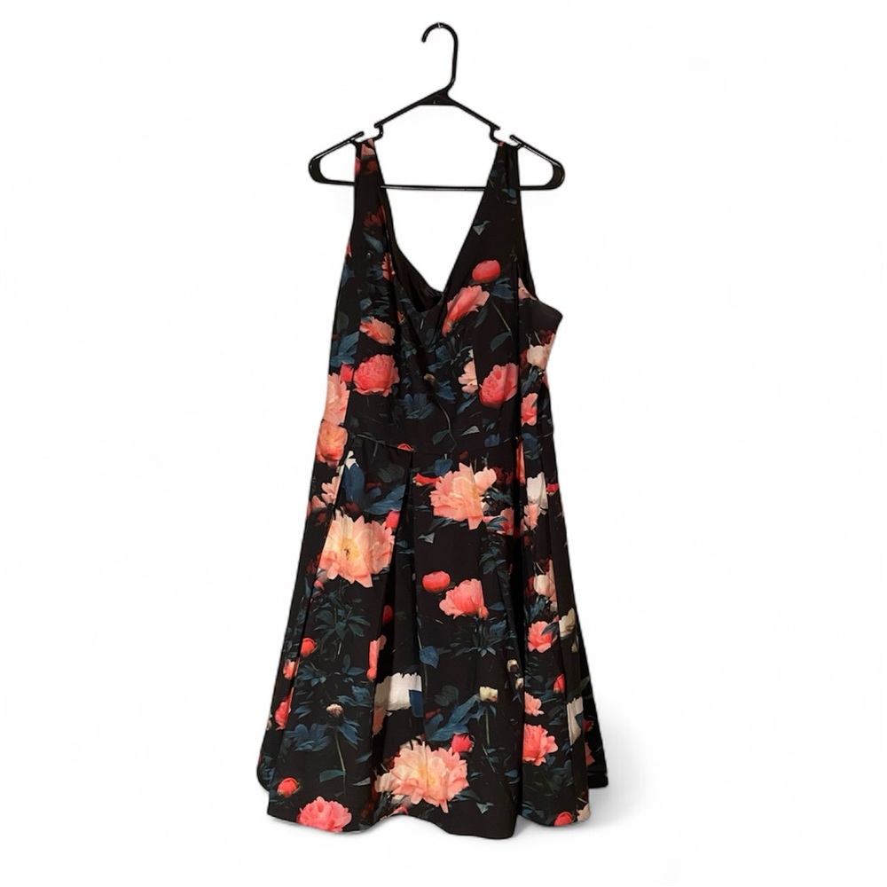 City Chic Black Floral Midi Dress